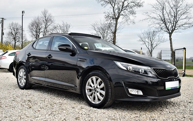 Kia Optima cena 48900 przebieg: 200000, rok produkcji 2014 z Krośniewice małe 667